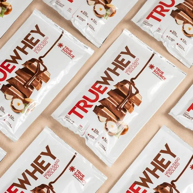 TrueWhey Hidrolisado e Isolado Choco com Avelã 10 Sachês 32g True Source - Image 5